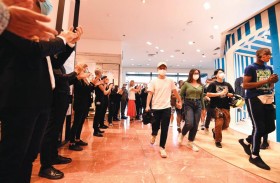 العالم يتجه للتنفس بعد شهرين من الإغلاق..وبريطانيا تحذّر 