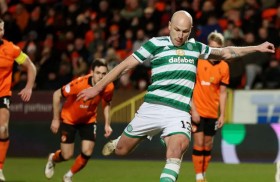 الاسترالي أرون موي يعلن اعتزاله كرة القدم 