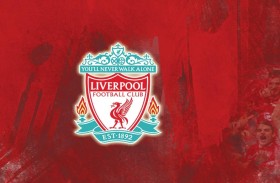 ليفربول يعرض مراقبي ملعبه لمساعدة المتاجر     
