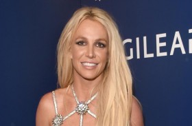 معركة الوصاية تحتدم بين سبيرز ووالدها