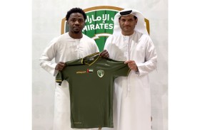 نادي الإمارات يتعاقد مع إسماعيل الحمادي