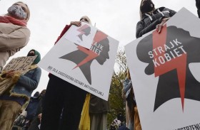 من السلطة الأخلاقية إلى السلطة السياسية...؟