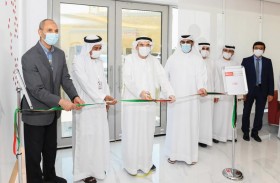 زكي نسيبة يفتتح موقع جامعة الإمارات لكلية الإدارة والاقتصاد  في أبوظبي