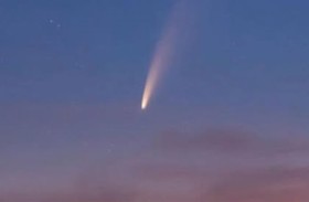 لأول مرة منذ 170 ألف عام.. مذنب نادر يزين سماء الأرض