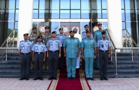 شرطة أبوظبي تُطلع وفداُ من «مدرسة الشرطة الاتحادية» على أفضل ممارساتها التدريبية