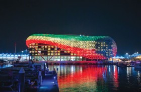 جزيرة ياس تتألق بألوان العلم الكويتي  احتفالاً بأسبوع العلاقات الإماراتية الكويتية