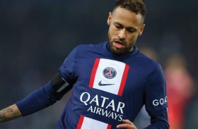 نيمار يريد البقاء مع سان جرمان وفي صفوف البرازيل 