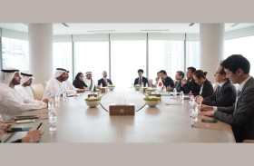 الإمارات واليابان تبحثان تعزيز الشراكة  في قطاعات الاقتصاد الجديد بين البلدين