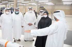 سارة الأميري تزور منشآت هالكن في أبوظبي