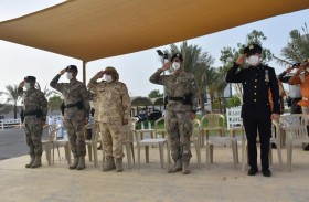 شرطة أبوظبي تنظم دورة مهارات الفروسية لقيادة الوحدات المساندة