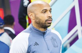 «كنت أبكي يوميا».. هنري يقر بحالة مرضية لازمته خلال مسيرته