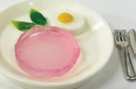 هذه الكتلة الوردية الشفافة بديل شريحة اللحم