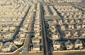 سهيل المزروعي: القيادة حريصة على توفير سبل العيش الكريم للمواطنين