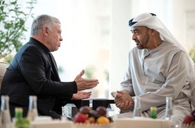 رئيس الدولة وملك الأردن يبحثان العلاقات الأخوية