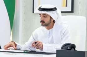 حمدان بن محمد يوجه بصرف رواتب موظفي حكومة دبي قبل عيد الفطر المبارك