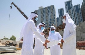 بلدية عجمان تتابع إنجاز عدد من مشاريع الطرق والبنية التحتية بالإمارة