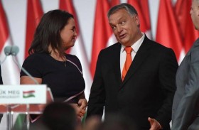 كاتالين نوفاك، رئيسة مبتسمة في خدمة أوربان...!