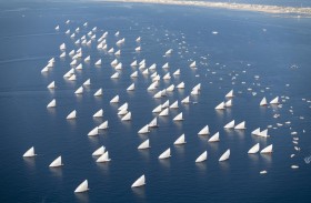 6 حقائق تضع سباق دلما للمحامل الشراعية فئة 60 قدماً على القمة