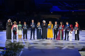 رئيس الدولة يكرم 11 فائزاً بجائزة زايد للاستدامة في COP28 