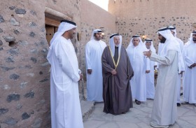 حاكم الشارقة يفتتح حصن فِلي