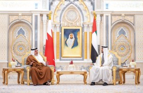 محمد بن زايد وولي عهد البحرين يبحثان العلاقات الأخوية والقضايا محل الاهتمام المشترك