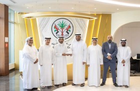 الشارقة الرياضي و اتحاد الإمارات للرماية يبحثان سبل التعاون  