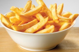 بينها البطاطا المقلية.. عادات غذائية تسرع من الشيخوخة