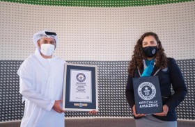  أعمال فنية ، وعروض الألعاب النارية الموسيقية، وأوبيريت ملحمي، وتحطيم ثلاثة أرقام في غينيس للأرقام القياسية