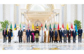 رئيس الدولة يؤكد حرص الإمارات على بناء جسور التعاون مع مختلف دول العالم