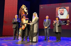 المسرح المصري يكرّم حاكم الشارقة