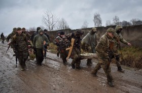 زيلينسكي يعترف بمأزق الهجوم المضاد.. هل يمهد للهزيمة؟