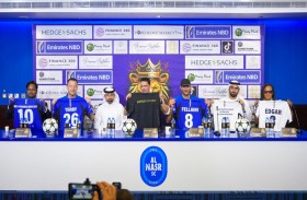 كأس الأساطير تجمع نجوم الكرة العالمية في استاد آل مكتوم 30 نوفمبر