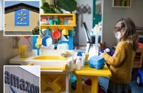 سحب لعبة من متجر شهير بعد وفاة رضيع 