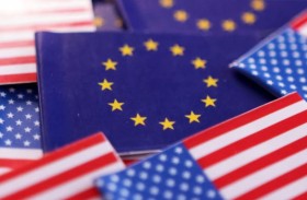 بلومبرج: أوروبا وأمريكا تقتربان  من إبرام اتفاق بشأن المعادن الحرجة 