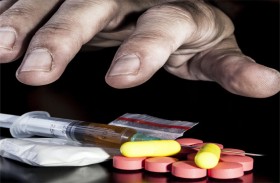 ضربني وبكى.. ماذا فعلت المخدرات بهذا الرجل؟