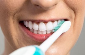 للتكاسل عن غسل الأسنان.. عواقب وخيمة