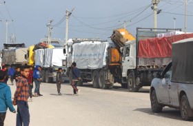 مصر تتسلم مساعدات للرهائن الإسرائيليين والمدنيين الفلسطينيين بغزة 
