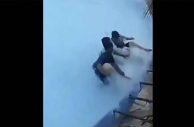 بسبب طفل.. انهيار  مسبح يغرق منازل في فيتنام