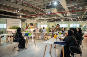 مبادرة «رحلة صنّاع الابتكار» تستعرض بناء الاستراتيجيات بعجمان