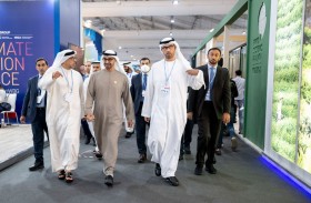 رئيس الدولة يزور منطقة معارض كوب 27 في شرم الشيخ 