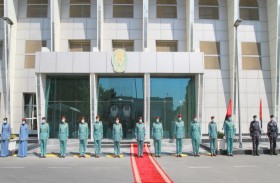 شرطة الفجيرة تحتفل بيوم العلم