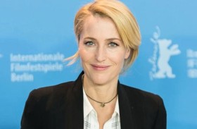 جيليان أندرسون تفضح ظلم الأجور في هوليوود 