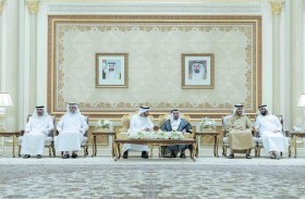 حاكم الشارقة يتقبل تهاني ولي عهد رأس الخيمة ونائب حاكم أم القيوين والمهنئين بالشهر الفضيل