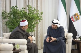 محمد بن زايد يشيد بجهود أحمد الطيب في نشر رسالة التسامح ودور الأزهر المحوري في التعريف بالصورة الحقيقية للإسلام والحفاظ على رسالته السمحة 