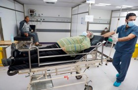 مرضى كورونا في لبنان يستجدون أسرّة شاغرة في العناية الفائقة 