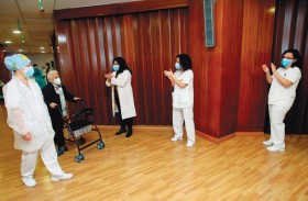 بداية النهاية للجائحة.. أوروبا تدشن حملة تطعيم بلقاح كورونا 