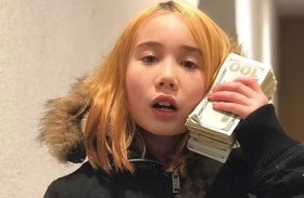 ليل تاي: والدي زيّف خبر موتي وضربني