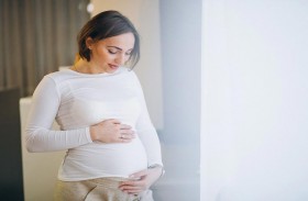 أطعمة يجب على الحوامل تجنبها للحفاظ على صحتهن