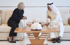 حاكم أم القيوين يتقبل التعازي من سفيرة الولايات المتحدة الأمريكية لدى الدولة في وفاة الشيخة حصة بنت حميد بن عبدالرحمن الشامسى