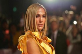 هكذا احتفلت جينيفر لوبيز بعيد الميلاد